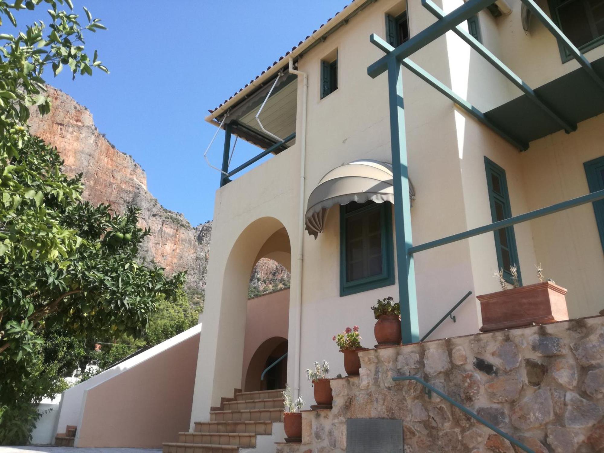 The Valkyries 1 Apartment Leonidio Exterior photo